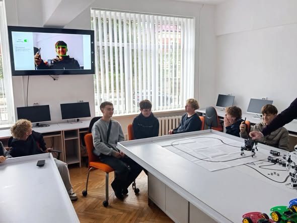 Учні 10-А на обласному Форумі позашкілля у Львові